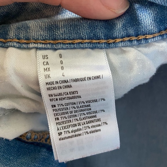 american eagle light wash jean shorts - Picture 5 of 5